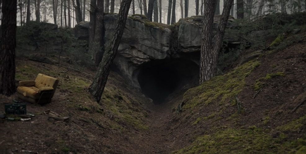 暗いNetflixのウィンデン洞窟の場所;リアルかVFXか？