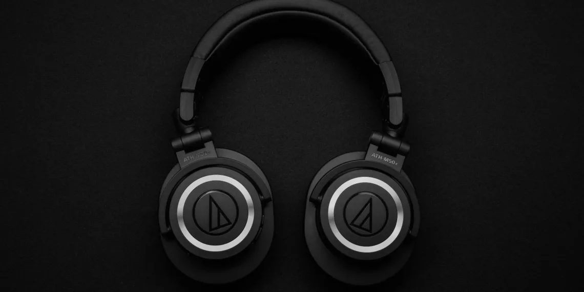 Top View Photo of Black Wireless Headphones