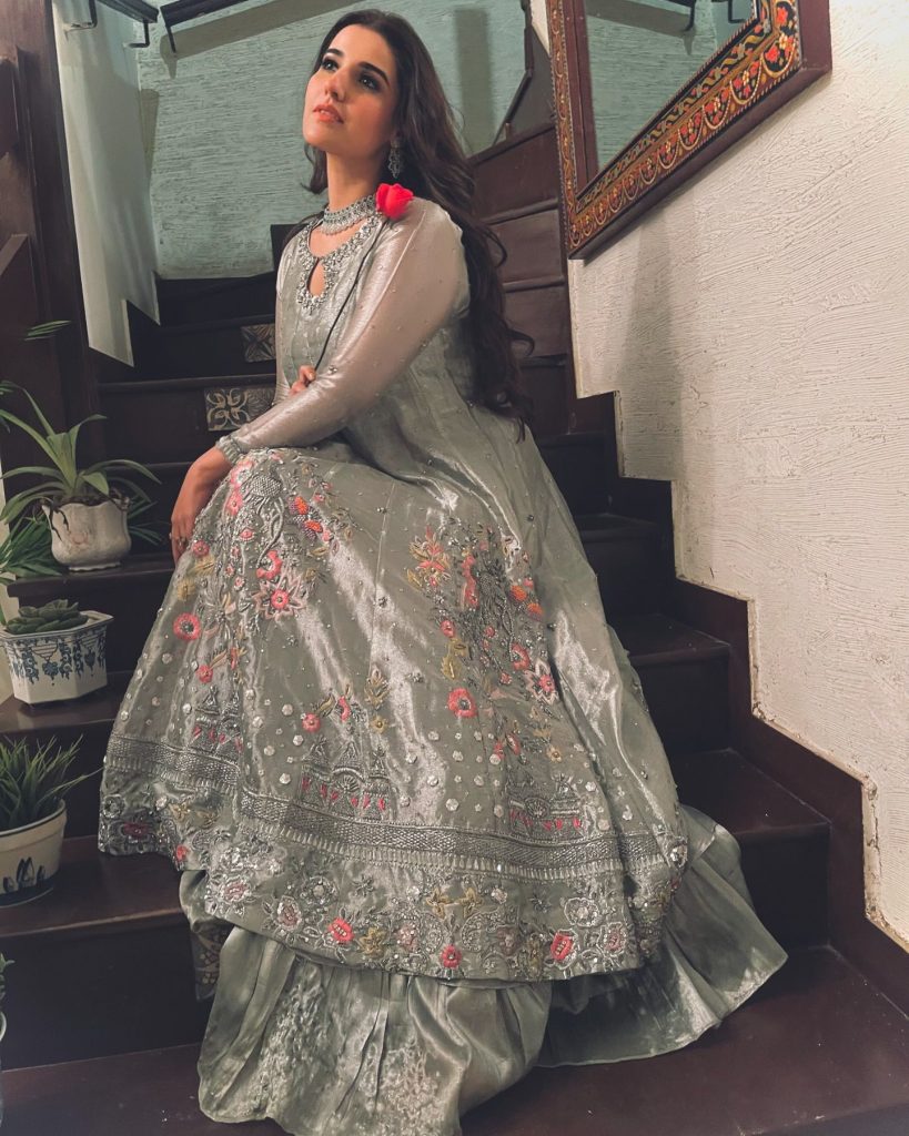 Hareem Farooq Shares Wedding Sequence BTS From Bismil