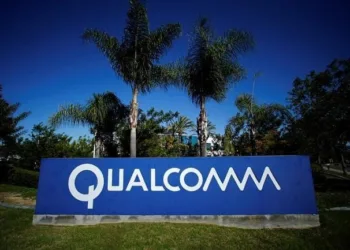 a qualcomm sign is pictured in front of one of its many buildings in san diego california november 5 2014 photo reuters