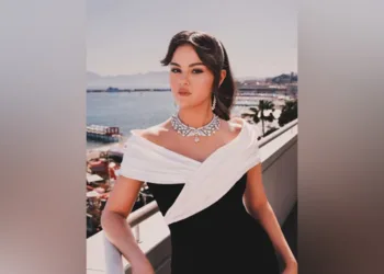 Selena Gomez Officially Becomes a Billionaire