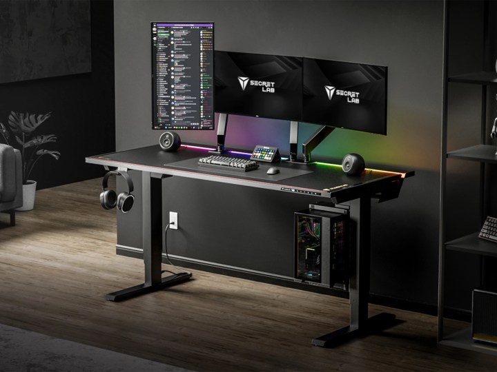 SecretLab MAGNUS Pro desk