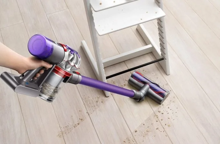 Early Black Friday Cordless Vacuum Sales Shark LG Dyson.jpg