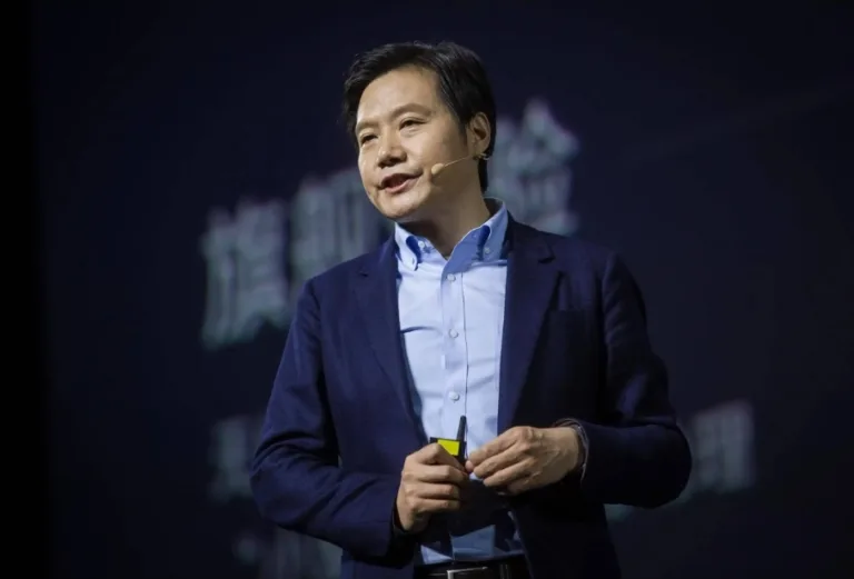 Netizens Use Lei Jun's AI Voice To Roast Others; Lawyer Says It's Illegal, Jail Risk