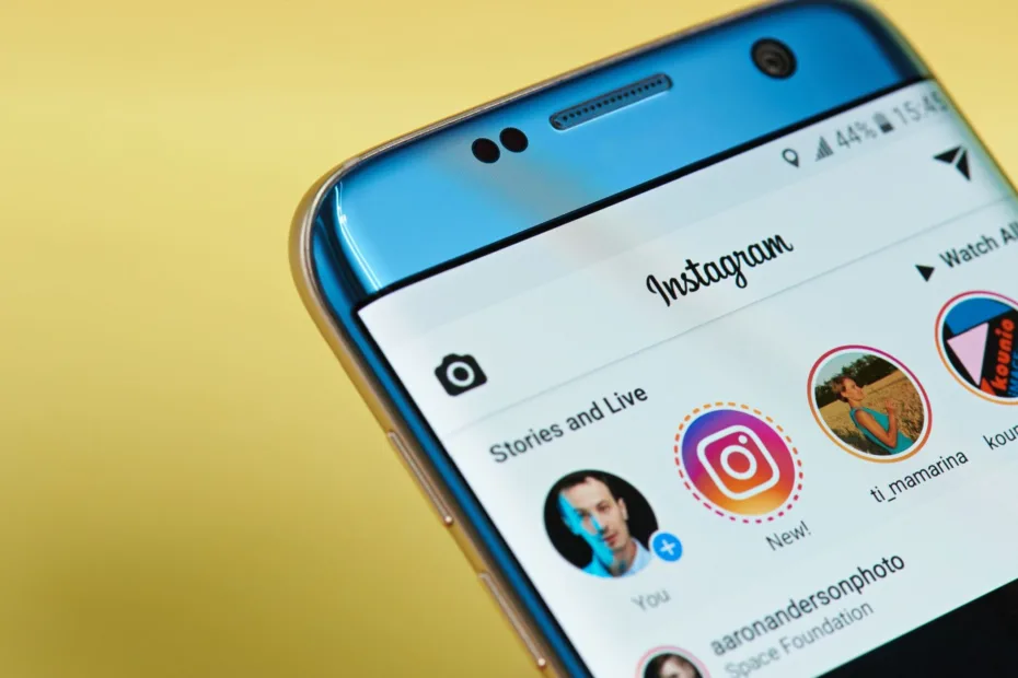 Instagram Eliminates "Rug Pull" Option for Better User Experience