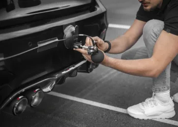 How Much Does a New Stereo System in a Car Cost?