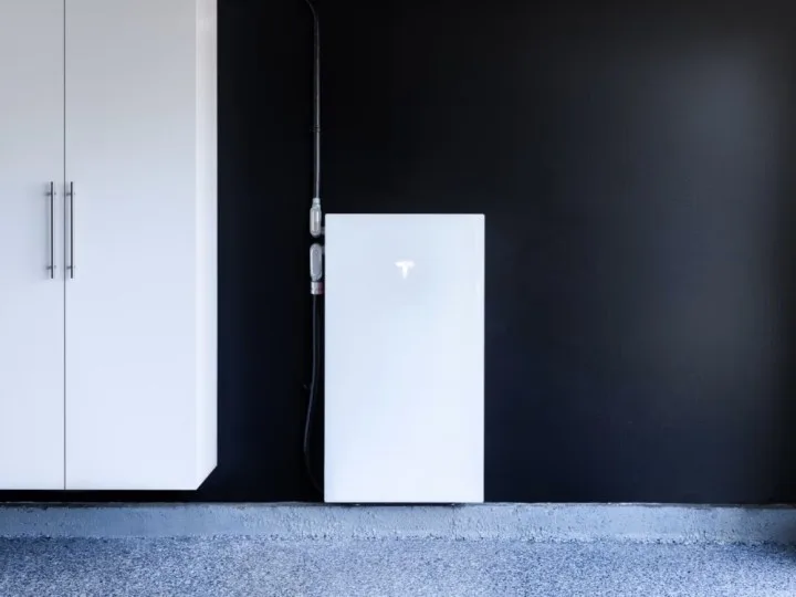 Tesla Powerwall Top Solar Home Backup And EV Support.jpg