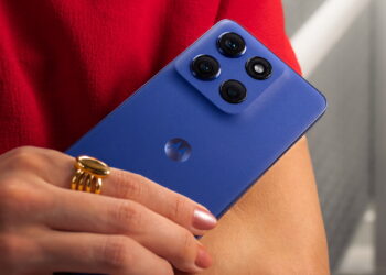 Moto G Stylus 2025 Aims to Lure Galaxy S25 Ultra Buyers