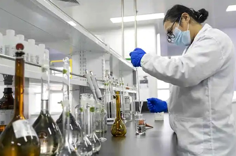 CARsgen’s Solid-Tumor CAR-T Nears China Approval: A Global First