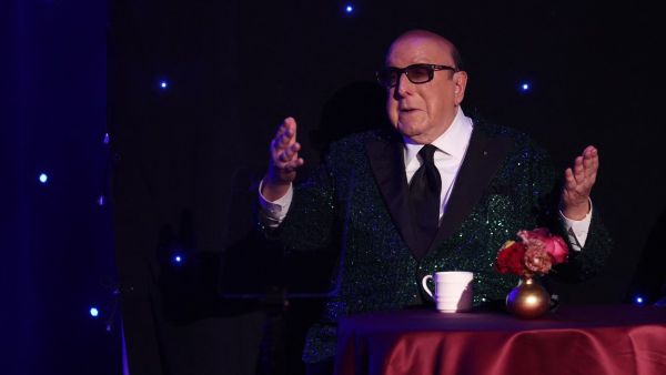 Music Mogul Clive Davis Dies at 94 in New York