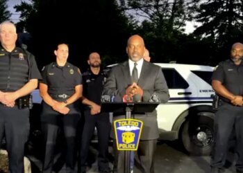 Police report 12+ injured in gunfire exchange near Ohio festival