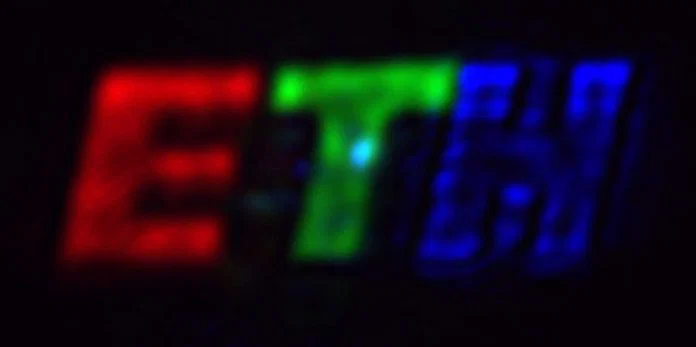 Scientists Develop Dual-Function Pixel as Camera and Display