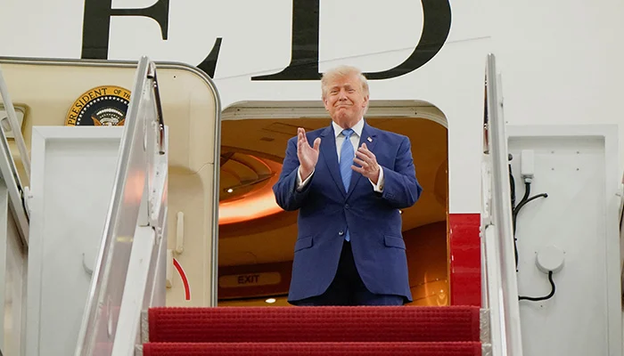 Trump Reveals Qatari 747 Before Joining Air Force One Fleet