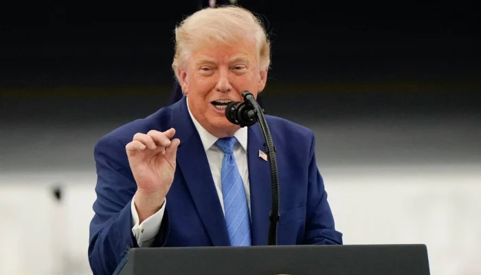 Trump Threatens Strong Action Against Iran During Peace Talks
