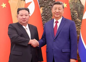 Xi Jinping makes rare visit to North Korea