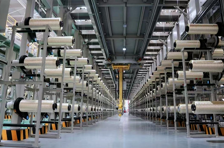 Zhongfu Shenying Rises as 3 New Carbon Fiber Lines Launch in Lianyungang