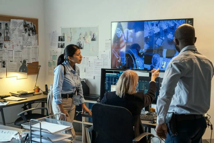 AI crafts 3D crime scenes for Google-like investigator searches