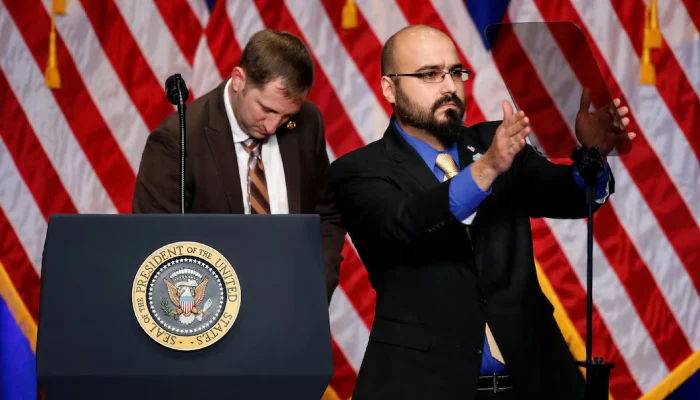 CFTC probes Trump’s teleprompter operator for insider trading