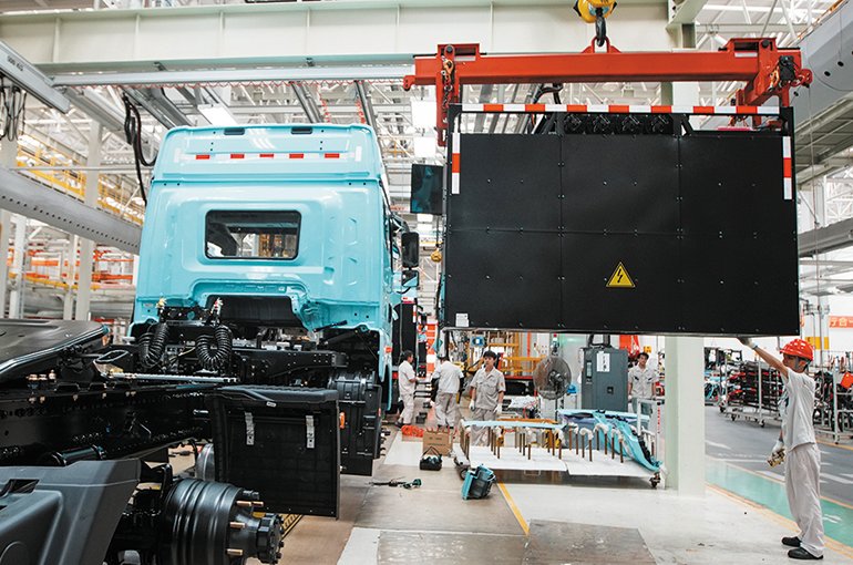 China invests $3.3B in government bonds for new energy trucks