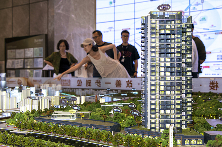 China's Top 100 Builders See Slower Sales Decline in H1