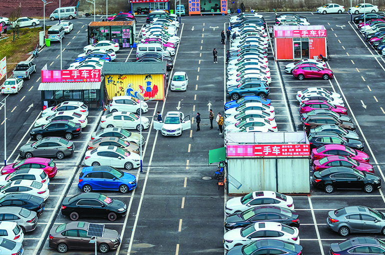 China's Used Car Sales Match New Car Sales for First Time in Five Months