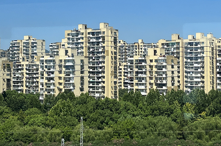 NBS Reports China's Real Estate Market Bounces Back in H1
