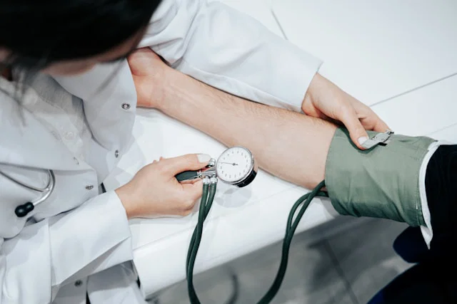 New Scan Could Aid Some in Lowering High Blood Pressure
