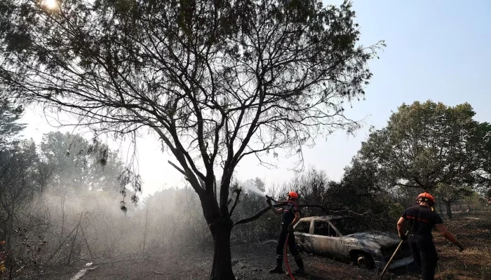 Spain and France fight wildfires amid scorching Southern Europe