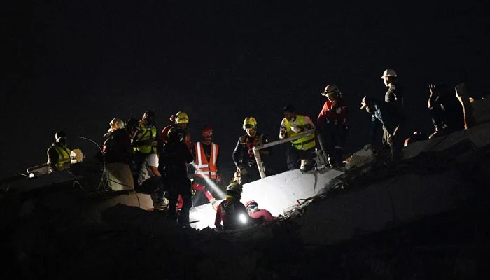Venezuelan Trapped Rescue Ongoing One Week After Quakes