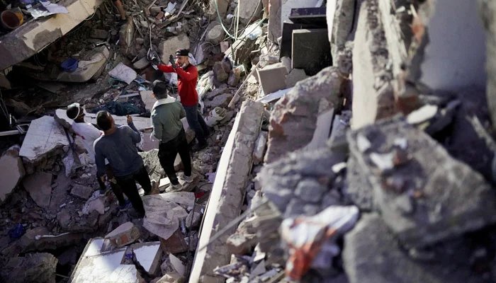 Colombia Continues Rescue Ops as Quake Death Toll Climbs