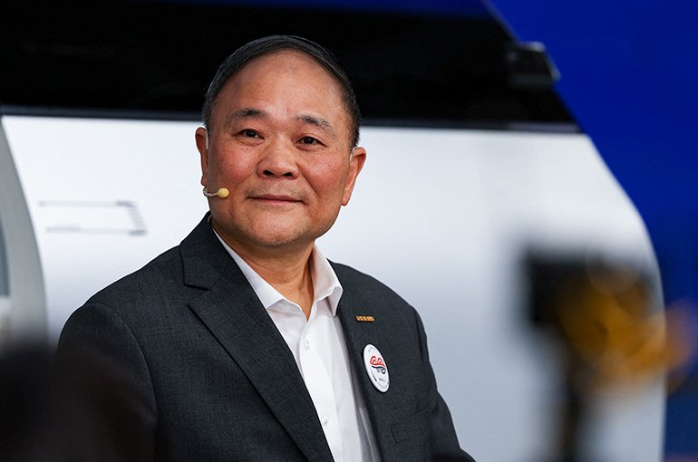 Geely's Li Shufu Resigns, Ending Founder-Led Leadership Chapter