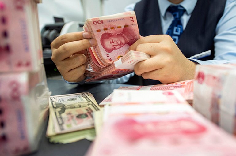 Yuan’s Surge Causes Forex Losses for 600+ Chinese Firms; Redback Remains Resilient