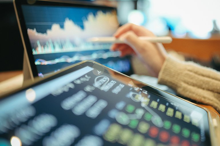 China Brokerages Profit Soars 49% Amid Industry Leaders’ Rise