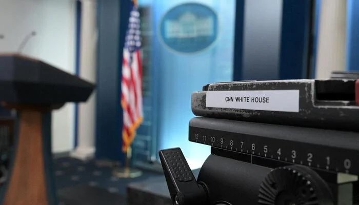 إصدار عاجل: وكالة الأنباء، CNN وPolitico يرفعون دعوى ضد الحظر الرئاسي