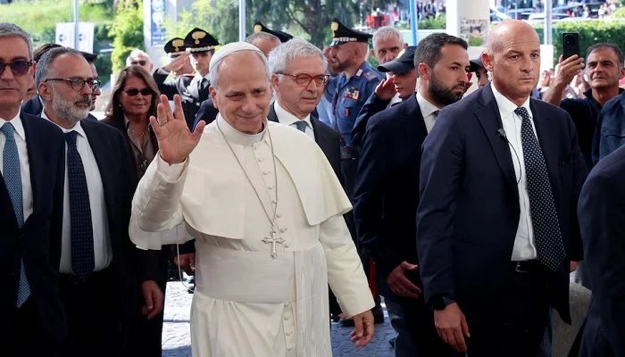 تأكيد إصابة البابا ليون بالسرطان بعد عملية استئصال جزء من رئته اليمنى
