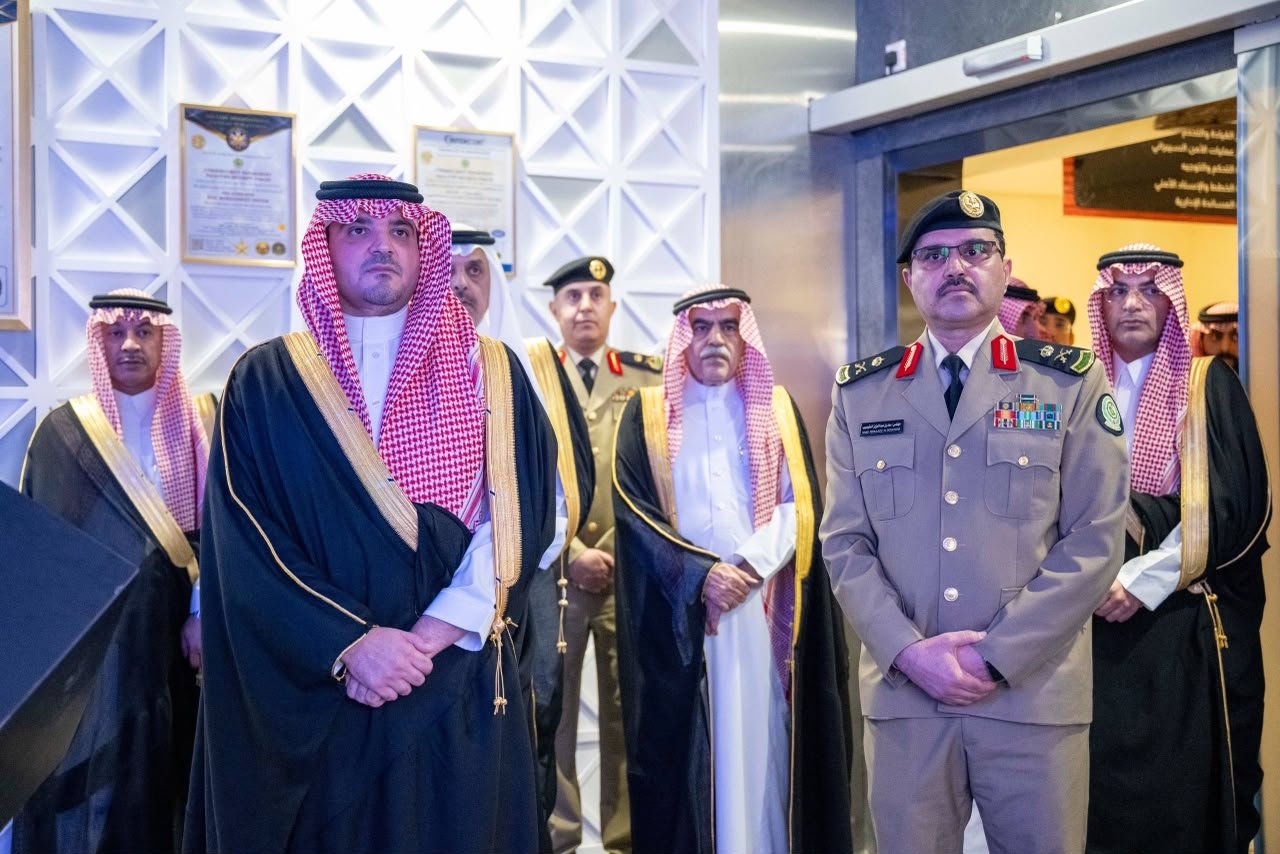 جريدة الرياض | وزير الداخلية يطلق أنظمة أمنية حديثة لـ«أمن المنشآت»